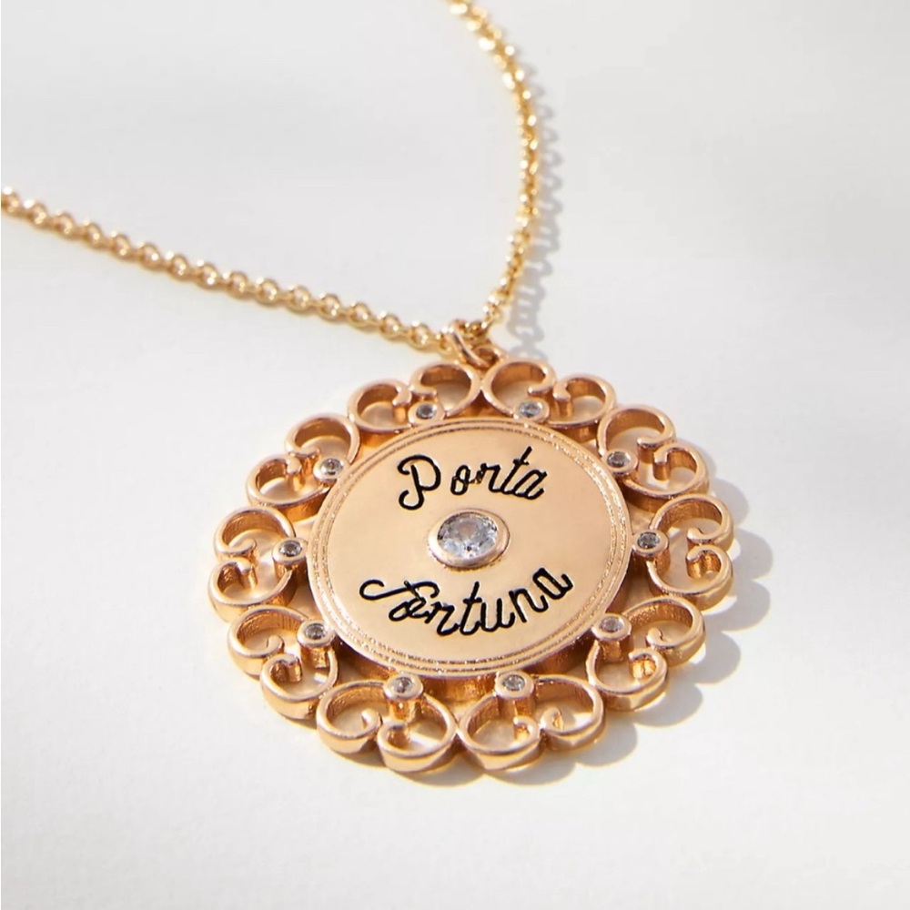 ANTHROPOLOGIE "Porta Fortuna" Heart Circle Charm Necklace